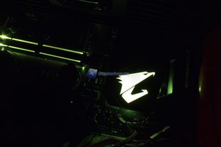 Z370 AORUS Ultra Gaming LED 9